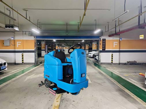 物业保洁用驾驶式洗地机